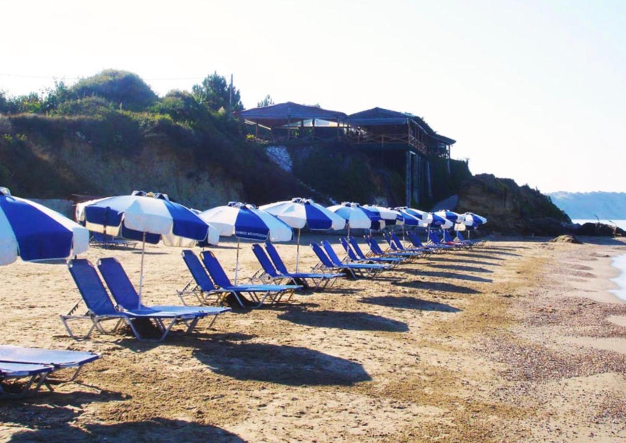 Stefanias Prasoudi Beach Ágios Matthaíos 外观 照片